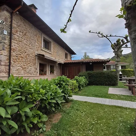 La Orilla Del Sella شقة